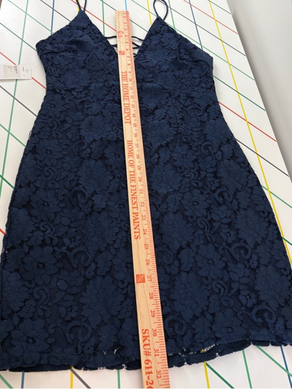 NWT Astr Navy Lace Mini Dress Thin Straps size Large Bachelorette Date Night - Picture 14 of 14